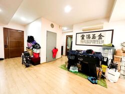 Lornie Road (D11), Terrace #513044141